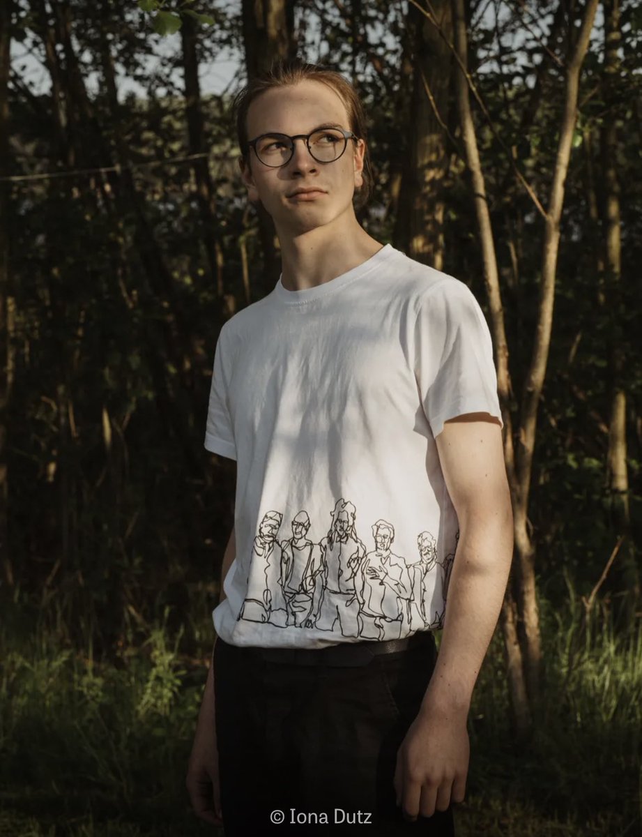 Jetzt ohne Bezahlschranke: Meine Reportage über das Leben nichtrechter Teenager in der sächsischen Provinz.

zeit.de/campus/2023-11…