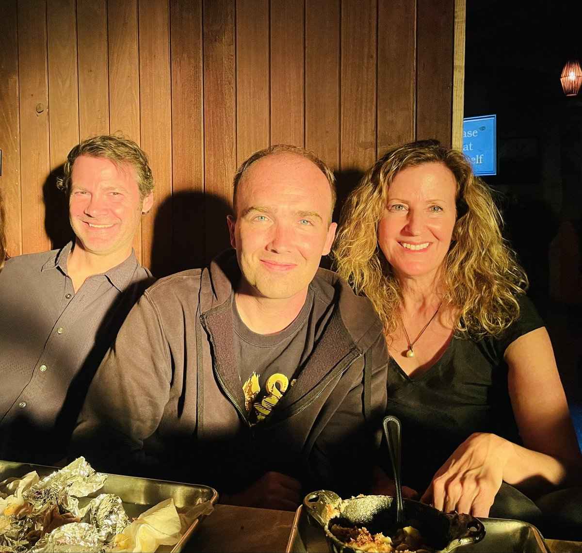 andredre1's tweet photo. What a fun band of hilariously talented lovable fools!!! Caught the best light for a photo! ✨#lovable #hilarious #talented #bandoffools #funpeople #friends #reunited #letthelightshine #bestlight #caughthelight https://t.co/Xi6TTBaSbn