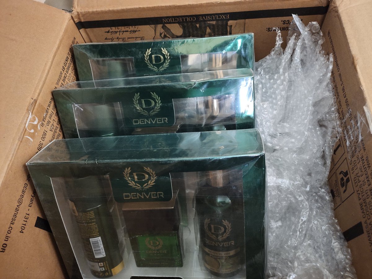 MmkTopaz's tweet photo. @amazonIN  I had order 5 nos of similar items on 24th oct and got only 3 items of which delivered remaining two have been misplaced in transit there is no concrete resolution from customer support on this please resolve on priority https://t.co/YdSdiBhpOv