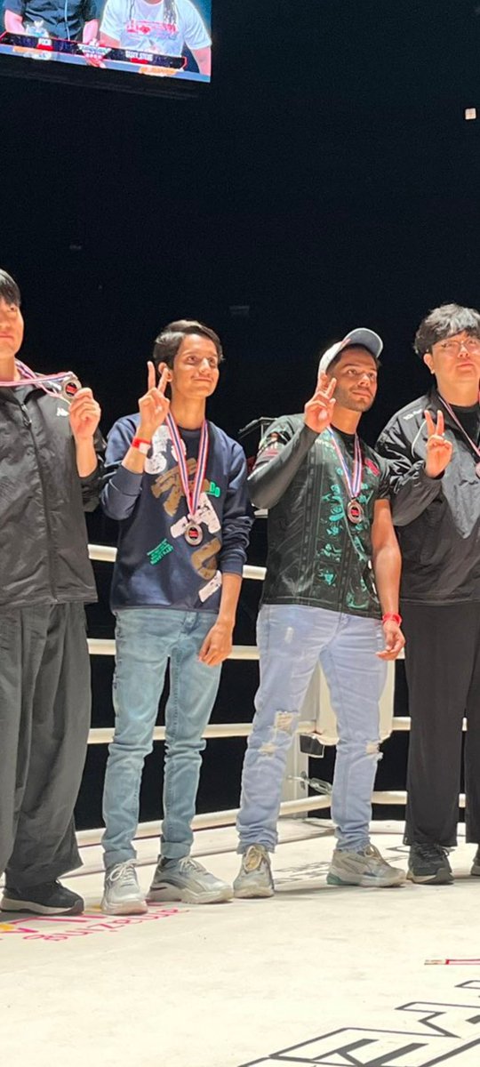 Twis | Hafiz Tanveer tweet media