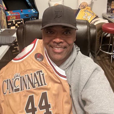 C. Blount tweet media