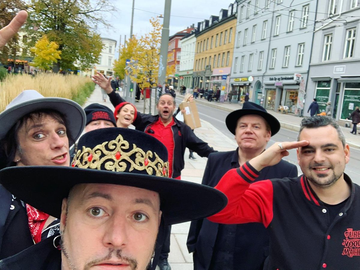 Pre-show selfie on the streets of Oslo last week!
Catch us live:
Fri 10 Nov - The Piper, HASTINGS
Sat 11 Nov - Signature Brew Blackhorse Rd, LONDON
Thur16 Nov - The Parish, HUDDERSFIELD
Fri 17 Nov - The Cluny, NEWCASTLE
Sat 18 Nov - Welly Club, HULL
Tix  theurbanvoodoomachine.com/shows