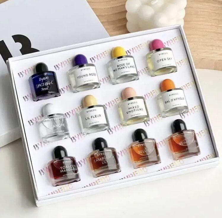 出品欄がこういうのは分かりやすくアウトなやつ。 最近は