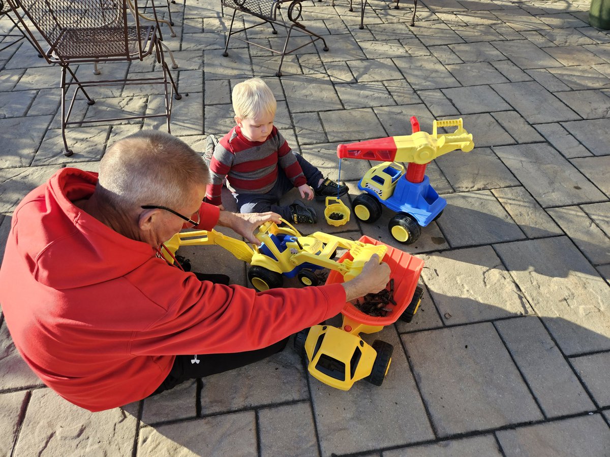 BuchananJenni's tweet photo. It's a great day for boys to play with Tonka trucks and mulch. ❤️ https://t.co/wWsZ6sbXCF
