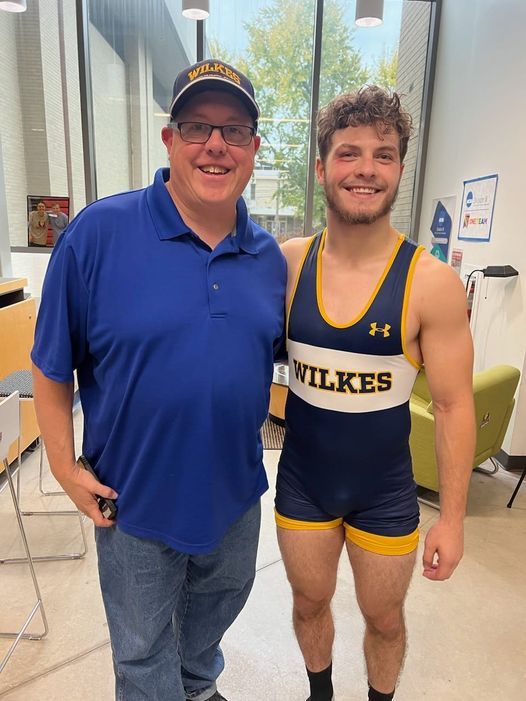 bigblue13329's tweet photo. Jared's first college wrestling tournament was yesterday. He went 2-2. We are so proud of him!! https://t.co/3805VPSezJ