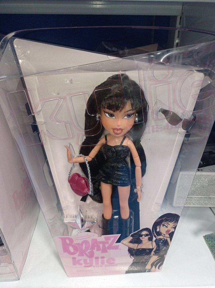 winxclubpretty's tweet photo. Bratz Kylie Jenner Day Doll
#Bratz #BratzXKylieJenner #KylieJenner #BratzPack #Pack #Doll #BratzDoll #KylieJennerDoll #DayLook #NightLook #TheGirlsWithAPassionForFashion #BratzDayDoll #BratzDayLook #DayDoll #MGA #MGAEntertainment #PassionForFashion #Juguettos https://t.co/dN0YTfobPE