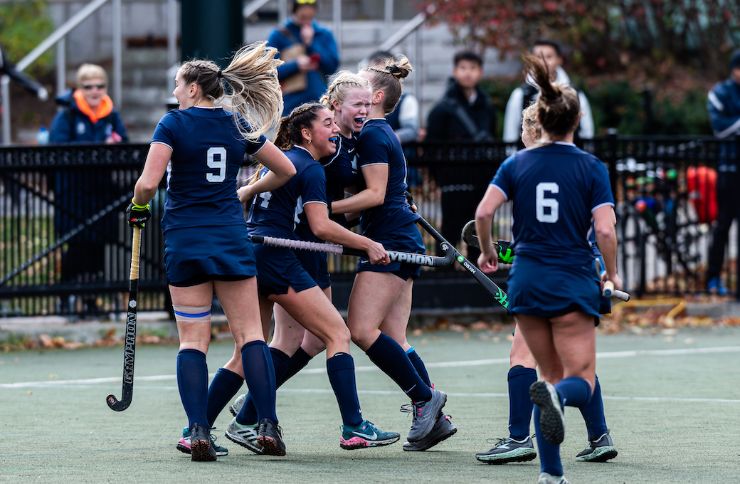 USPORTS_FH's tweet photo. 🏑 FH: Drive for five complete as the Victoria Vikes are crowned 2023 U SPORTS Field Hockey Champions

🏑 HSG : Cinq victoires consécutives alors que les Vikes de Victoria sont couronnés champions de hockey sur gazon U SPORTS 2023

EN: https://t.co/hPFMiybb45
FR: https://t.co/znt9N6mlym

#ChaseTheGlory | #ViserHaut
