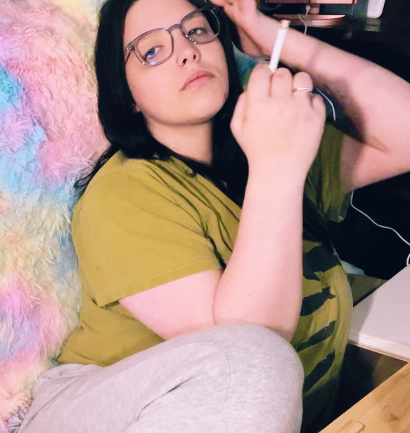 rainbow smoke #smoking #smokingfetish #chubby #bigtitsmomِ https://t.co/IqWCejCH5k<a href="/tag/smoking"class="tags">#smoking</a><a href="/tag/smokingfetish"class="tags">#smokingfetish</a><a href="/tag/chubby"class="tags">#chubby</a><a href="/tag/bigtitsmom%D9%90"class="tags"><span>#bigtitsmomِ</span></a>