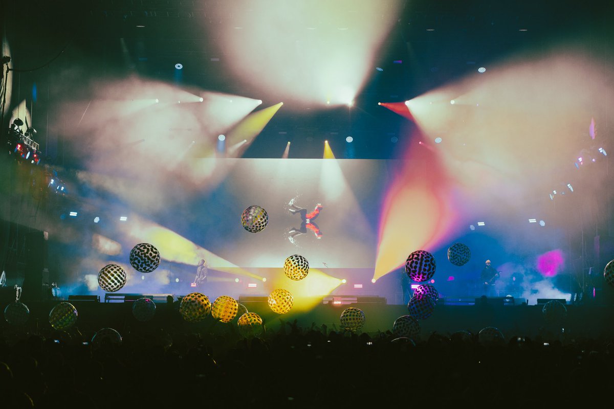 NW44's tweet photo. Mexico City was insane. The show was out of hand. The people, the culture, and the food are all world class. I can’t wait to come back. https://t.co/TeEzh3qvKp