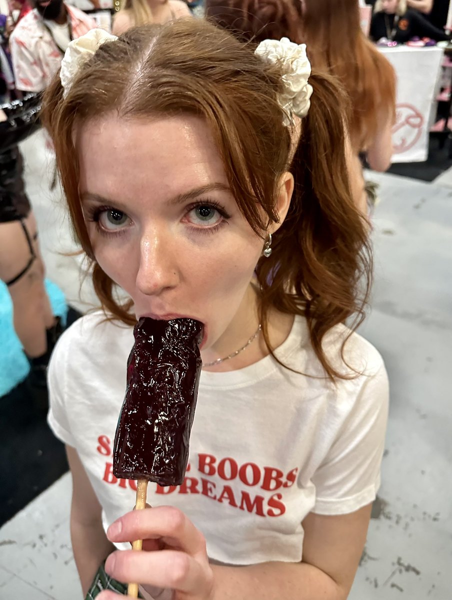 hotemmapaigex's tweet photo. It’s been real, @EXXXOTICA https://t.co/VvUSMbWbiG