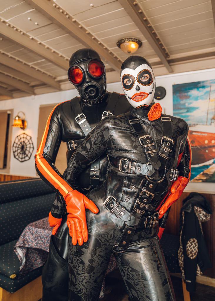 Mr &amp; Mrs @rubber_revolution going  international <a href="/clau/">Claudia Valentina 💚</a>.dialewis &amp; @harvey_p32 fabulous joint birthday party on a convert barge.
Brugge Belguim