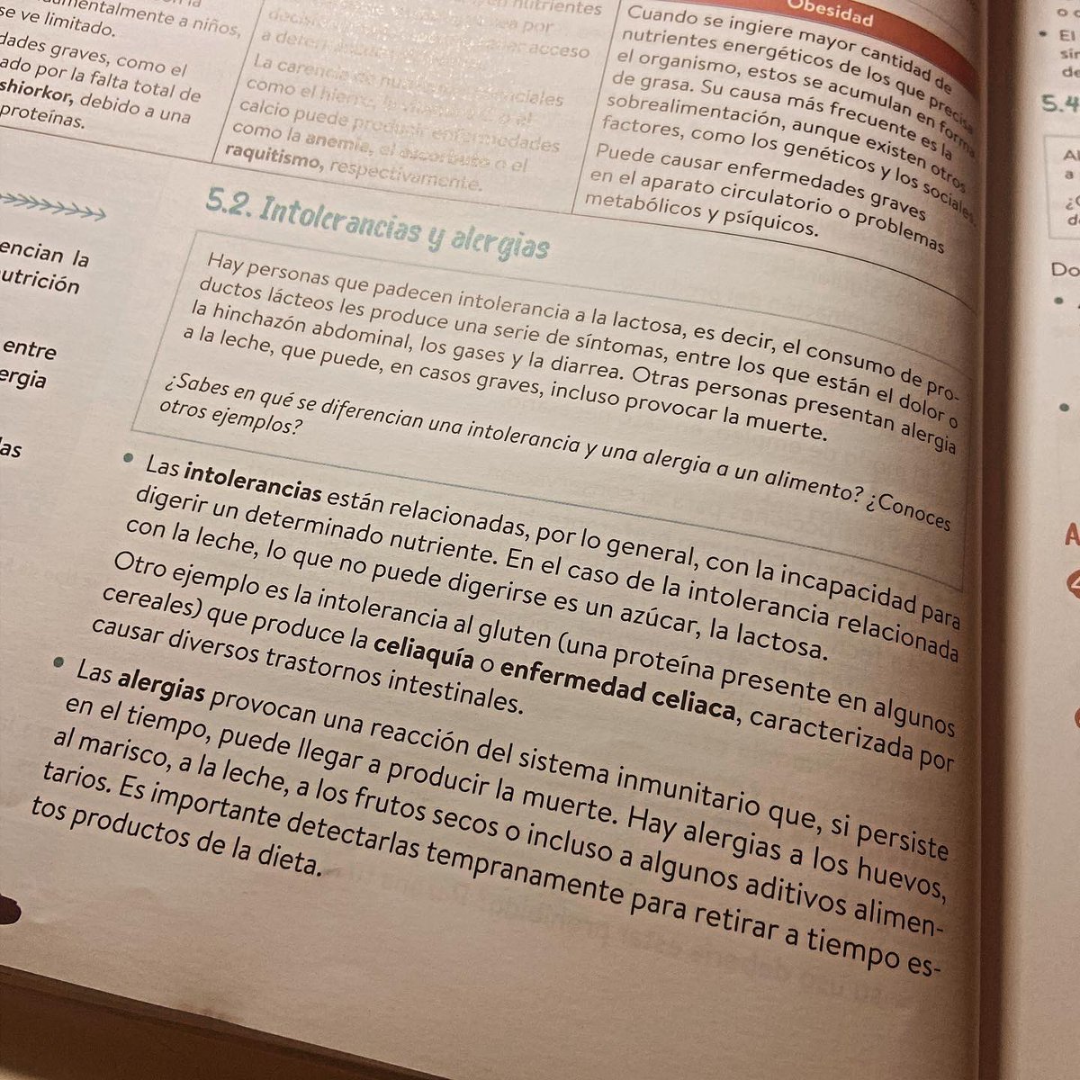lavecinaceliaca's tweet photo. Esta foto es de un libro nuevo de Biología y Geología de 3º de ESO, editado en 2022, publicado en España por Oxford University Press, que casualmente tiene sede en el Parque empresarial De San Fernando de Henares y al que le estoy escribiendo un email mientras me leéis ⬇️ https://t.co/c0scfg61Nx