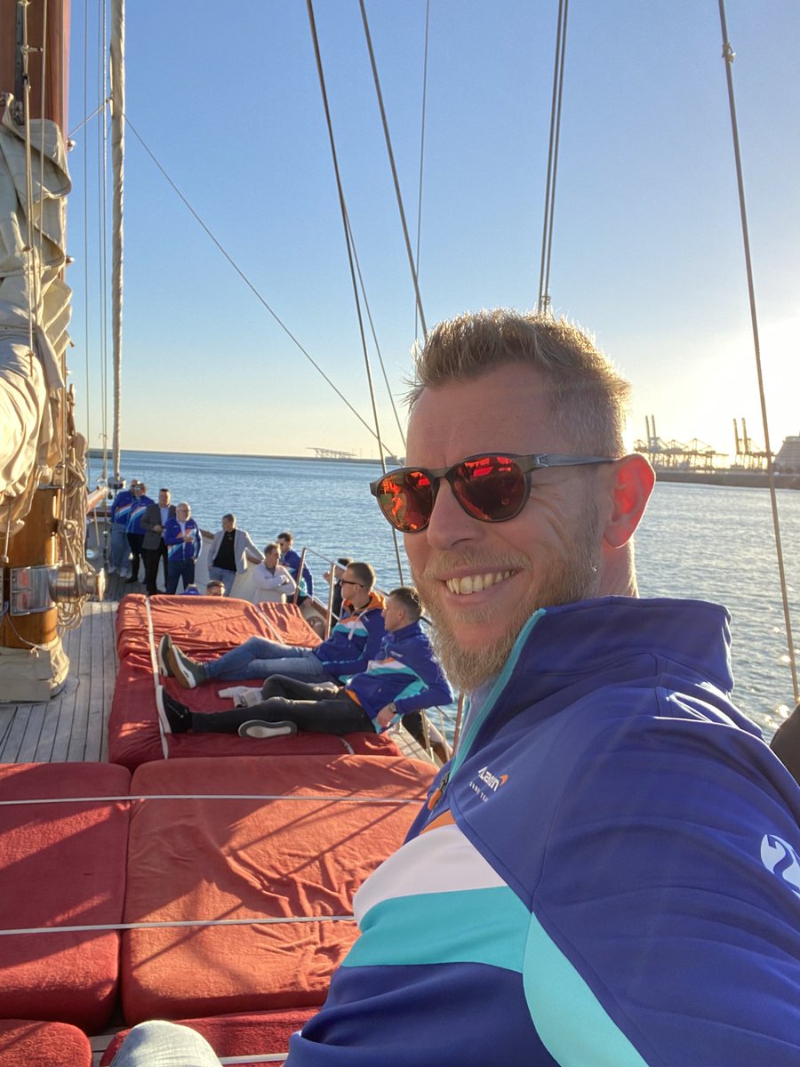 vhojan's tweet photo. Really enjoyed the first day of #CTAB and the EUC Partner Event before @VMwareExplore! Was great catching up with @Spoinster @learnbee @RenuUpadhyay3 and many others!
#ITQlife https://t.co/ToUfwkPdlg