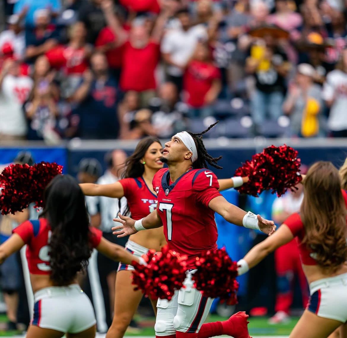 CJ Stroud through 8 games

2270 Passing Yards

15 Touchdowns

1 INT