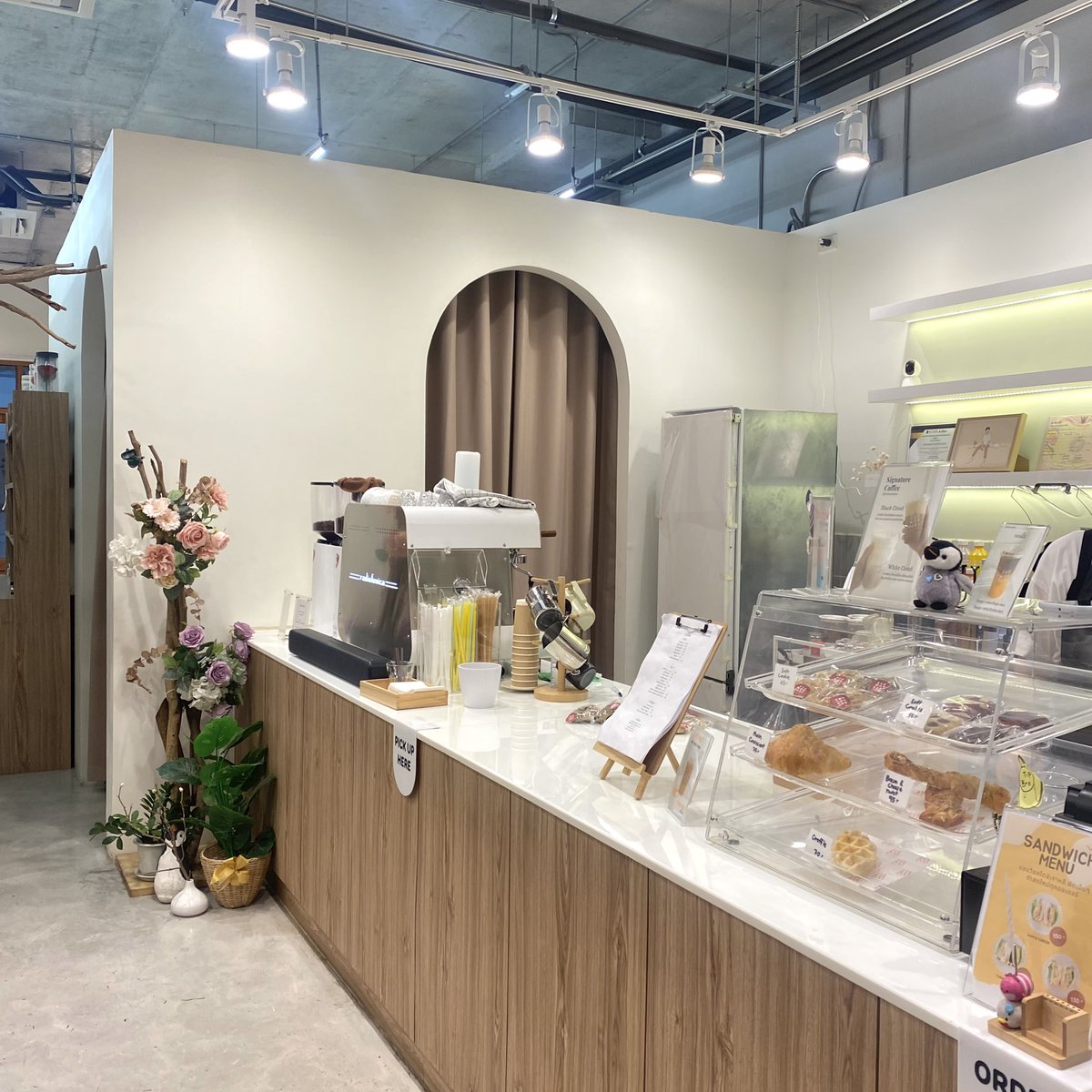 kor man fin ni (ღˇ◡ˇ*)♡

 #Plzslideright_0206
#MARKHYUCK  #맠동