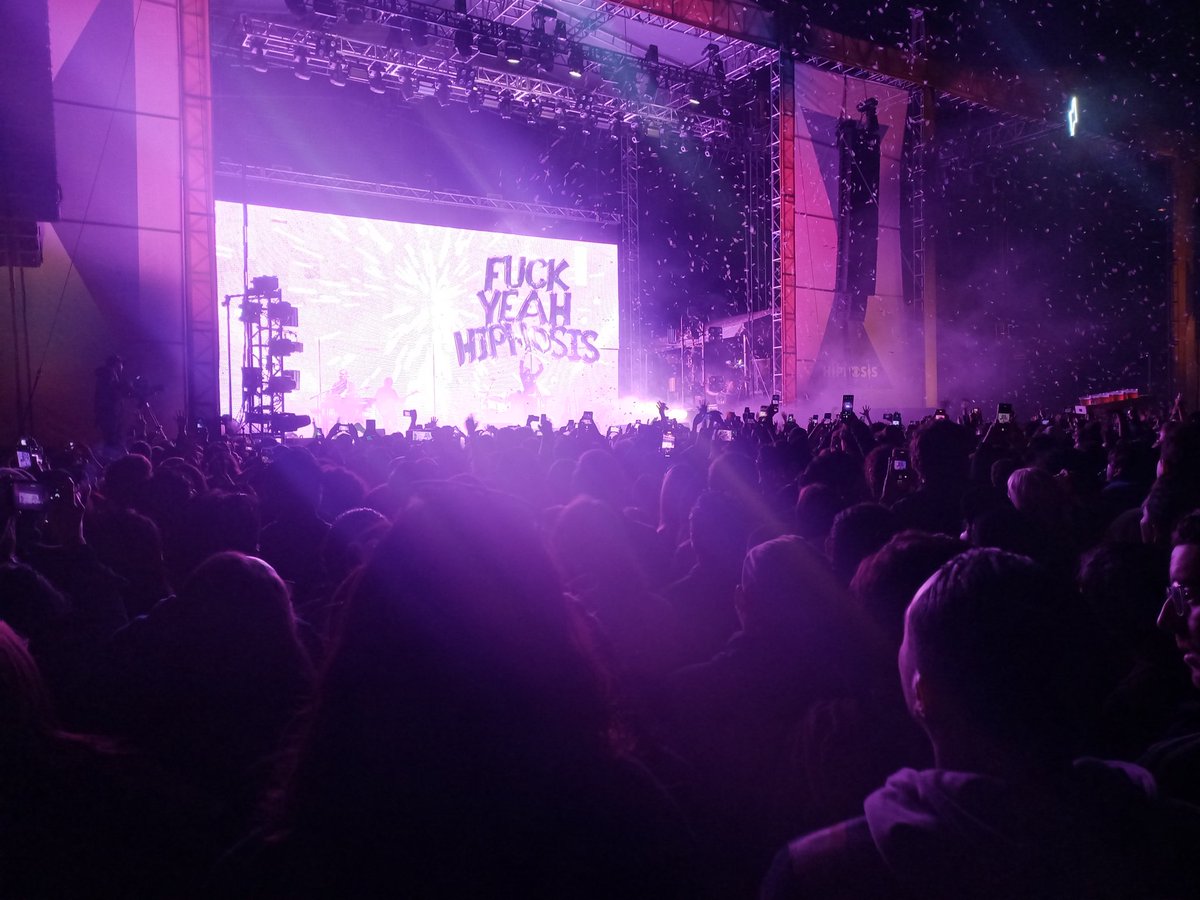 Cexx_'s tweet photo. @InformadorMX @HipnosisMX No había tenido la oportunidad de verlos, qué padre concierto lleno de colores, emociones y felicidad 🦩#flaminglips https://t.co/EAF3J82hd1