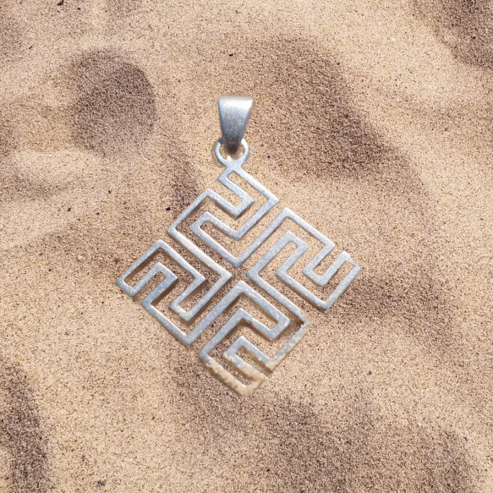 Forest_motherr's tweet photo. I mentioned earlier that from the moment you order from the Etsy store, the jewellery will be made in one piece just for you within two weeks. ❤️

❗️BUT, if the volume is high, then, unfortunately, it will take much longer to make one piece of jewellery, possibly even 3 weeks. https://t.co/i5ibmO6Tyy