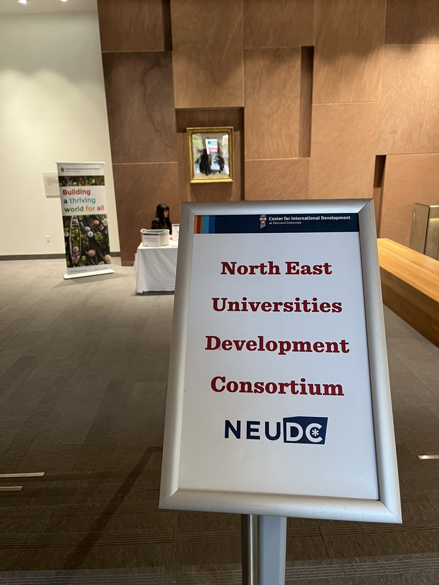 _chenkatie's tweet photo. Great research being presented at #NEUDC @HarvardCID this weekend! Joined a session on political economy &amp; conflict (effect of Catholic Church leadership in Brazilian land conflict, TRC in post-Apartheid South Africa, edutainment in Nigeria, etc) https://t.co/kybLvtWuZu