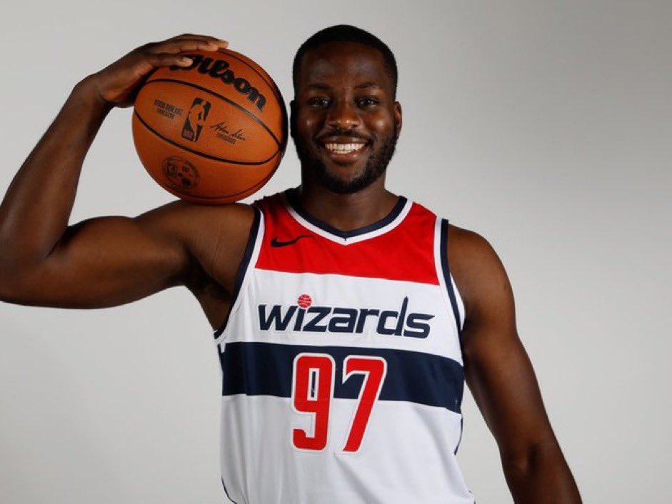 WizardsMuse1's tweet photo. Largest On-Off +/- Per 100 Poss.

1. Ryan Rollins +83.0
2. Eugene Omoruyi +51.8
3. Tre Jones +50.3
4. LeBron James +46.5
5. Paul George +43.5 https://t.co/j32ON5a9BF