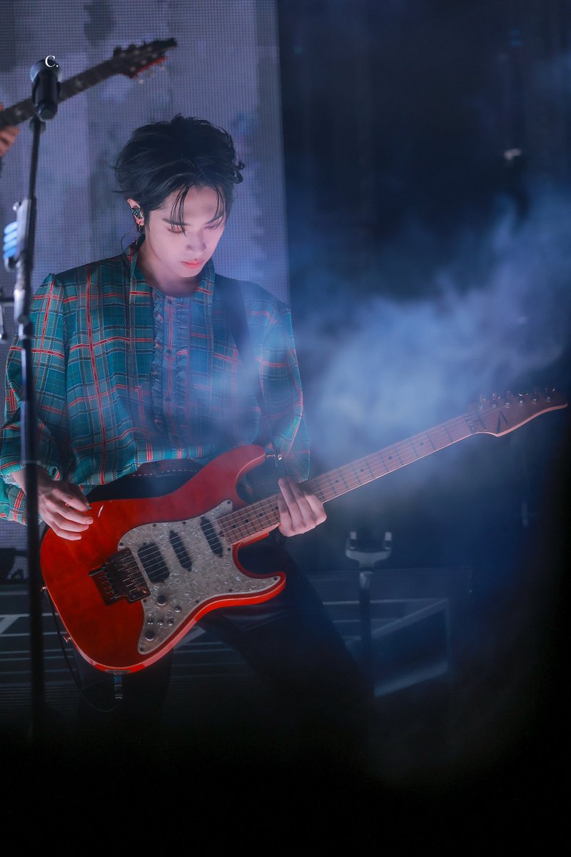 Cc0114_'s tweet photo. 231105 HQ 

#엑스디너리히어로즈 #가온 #Xdinaryheroes #Gaon https://t.co/vvKfdqlXlL