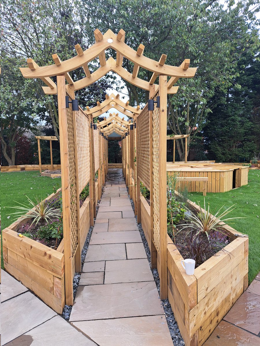 Solid_construct's tweet image. Allowing the mind to wonder on this very special project @pwhospice
Making a relaxing area for all, to be used by many

solidconstructionltd.co.uk 
Info@solidconstructionltd.co.uk