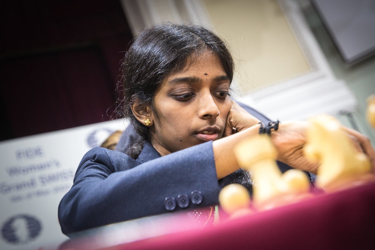 ChessbaseIndia's tweet photo. BREAKING: IM Vaishali Rameshbabu wins the FIDE Women's Grand Swiss 2023

Vaishali drew her final round game today IM Batkhuyag Munguntuul (MON) with the Black pieces. A draw was enough for her to win the tournament - she takes it home with a fantastic score of 8.5/11 points!

Vaishali had already confirmed her spot in the Candidates 2024 in the last round. Now she has won one of the strongest chess tournaments of the year! What a glorious achievement. 

Her live rating is now 2497.1 - in her next tournament, she will surely gain the GM title as well! Huge congratulations to Vaishali, her team and her family.

Photos: Anna Shtourman, Maria Emelianova
#chess #chessbaseindia #vaishalirameshbabu #FIDEGrandSwiss #womeninchess