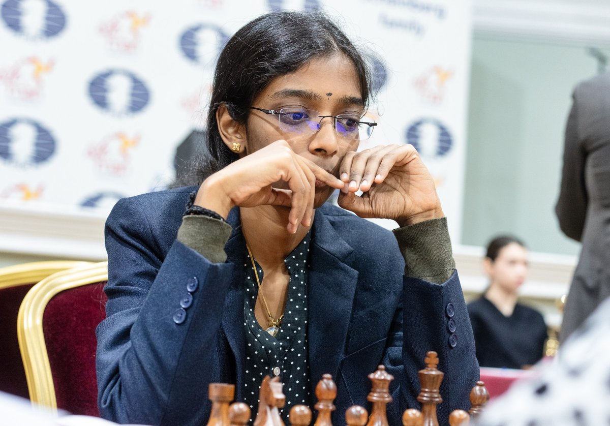 ChessbaseIndia's tweet photo. BREAKING: IM Vaishali Rameshbabu wins the FIDE Women's Grand Swiss 2023

Vaishali drew her final round game today IM Batkhuyag Munguntuul (MON) with the Black pieces. A draw was enough for her to win the tournament - she takes it home with a fantastic score of 8.5/11 points!

Vaishali had already confirmed her spot in the Candidates 2024 in the last round. Now she has won one of the strongest chess tournaments of the year! What a glorious achievement. 

Her live rating is now 2497.1 - in her next tournament, she will surely gain the GM title as well! Huge congratulations to Vaishali, her team and her family.

Photos: Anna Shtourman, Maria Emelianova
#chess #chessbaseindia #vaishalirameshbabu #FIDEGrandSwiss #womeninchess