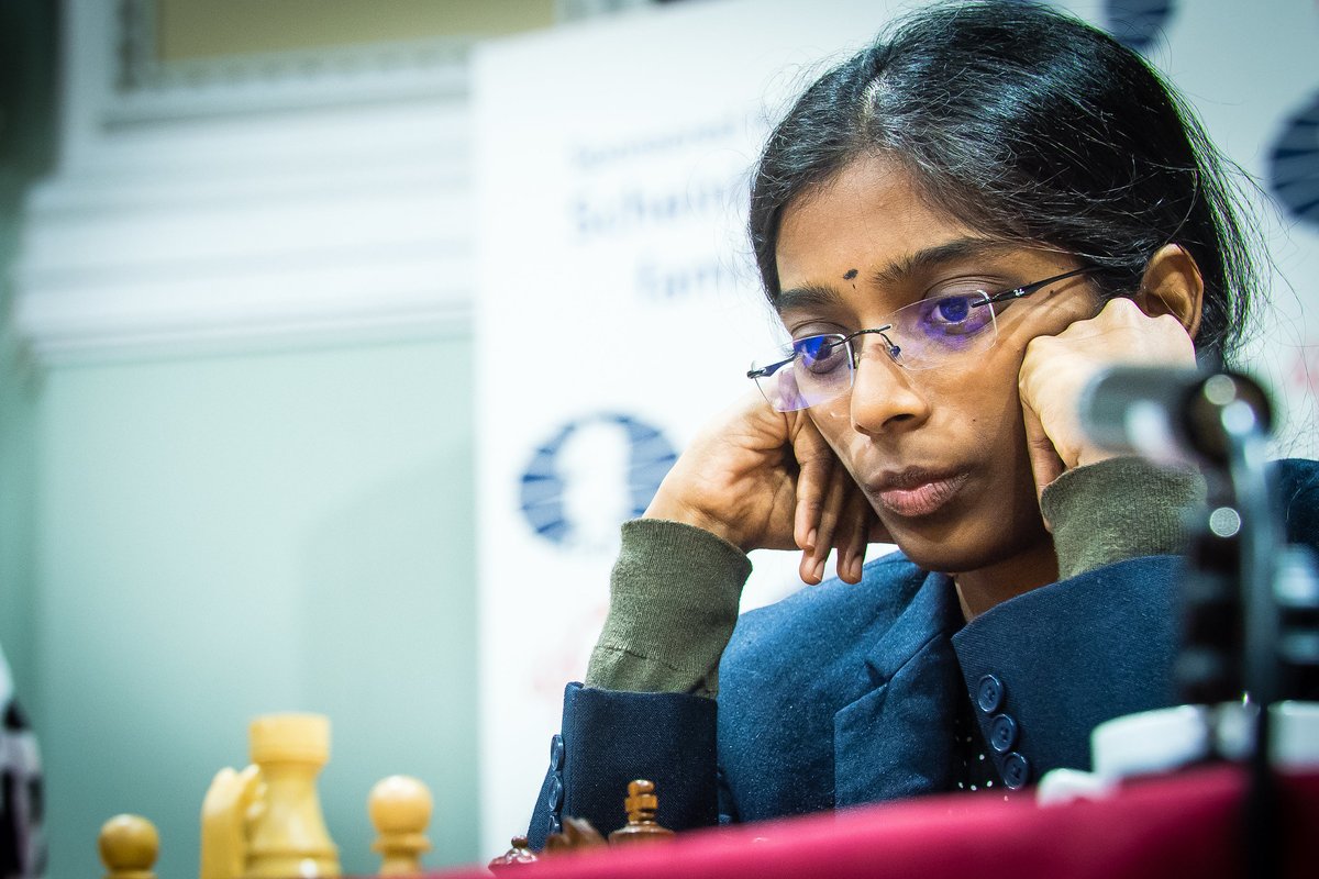 ChessbaseIndia's tweet photo. BREAKING: IM Vaishali Rameshbabu wins the FIDE Women's Grand Swiss 2023

Vaishali drew her final round game today IM Batkhuyag Munguntuul (MON) with the Black pieces. A draw was enough for her to win the tournament - she takes it home with a fantastic score of 8.5/11 points!

Vaishali had already confirmed her spot in the Candidates 2024 in the last round. Now she has won one of the strongest chess tournaments of the year! What a glorious achievement. 

Her live rating is now 2497.1 - in her next tournament, she will surely gain the GM title as well! Huge congratulations to Vaishali, her team and her family.

Photos: Anna Shtourman, Maria Emelianova
#chess #chessbaseindia #vaishalirameshbabu #FIDEGrandSwiss #womeninchess