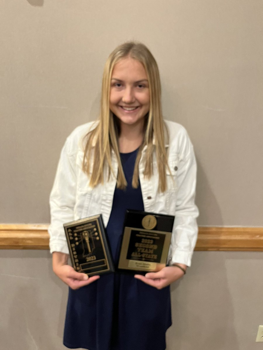 Congratulations to Kate Malin who earned 1st Team All District honors as well as 2nd Team All State honors this morning at the @IndianaSoccerCA banquet! Well deserved!