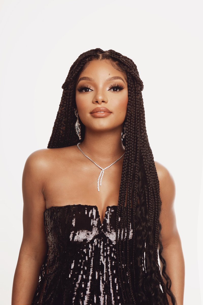 HalleBailey's tweet photo. such a beautiful night at the lacma art + film gallery 🖤✨thank you soo much @gucci for this beautifully made dress that made me feel like a princess 🥰✨ https://t.co/uyPopjJ94o
