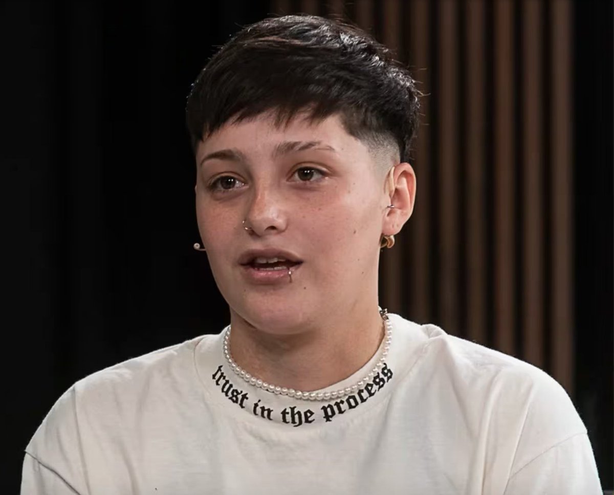 carolajota's tweet image. Que divina esta piba.
#magalívidela #trustintheprocess 
 ❤️