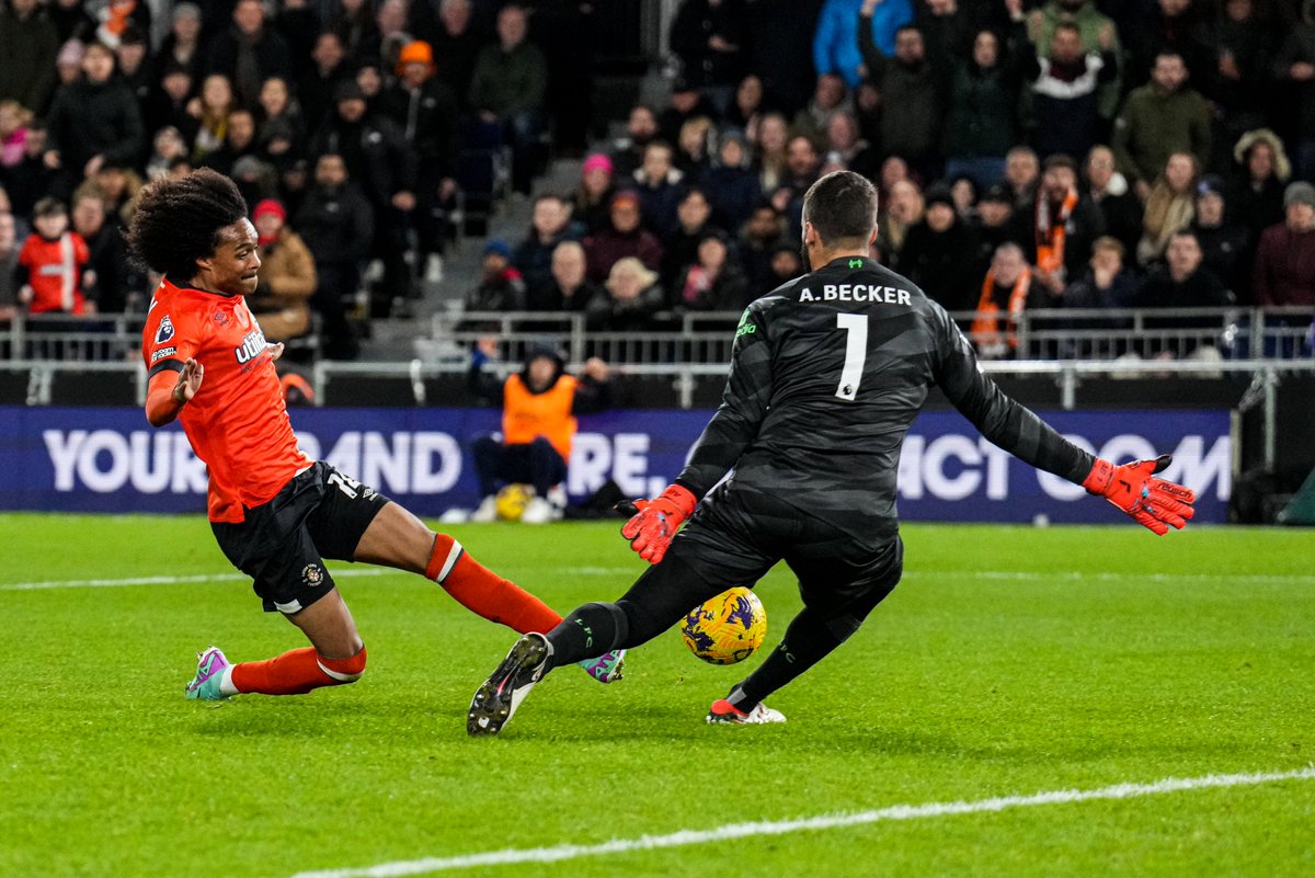 Luton Town FC tweet media