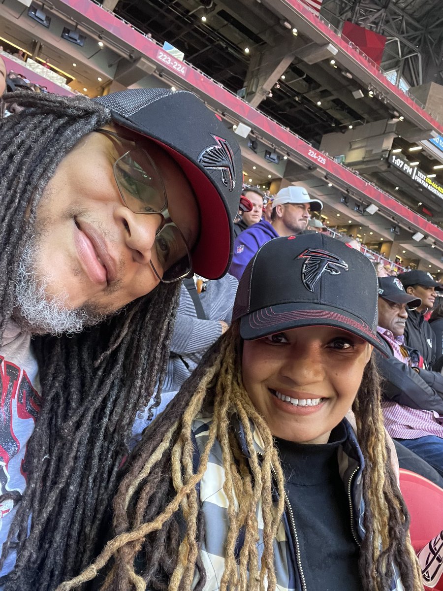 ericalongatl's tweet photo. Rise Up! @AtlantaFalcons #ATLien #martaissmarta #404 https://t.co/2ph2mRsNXm