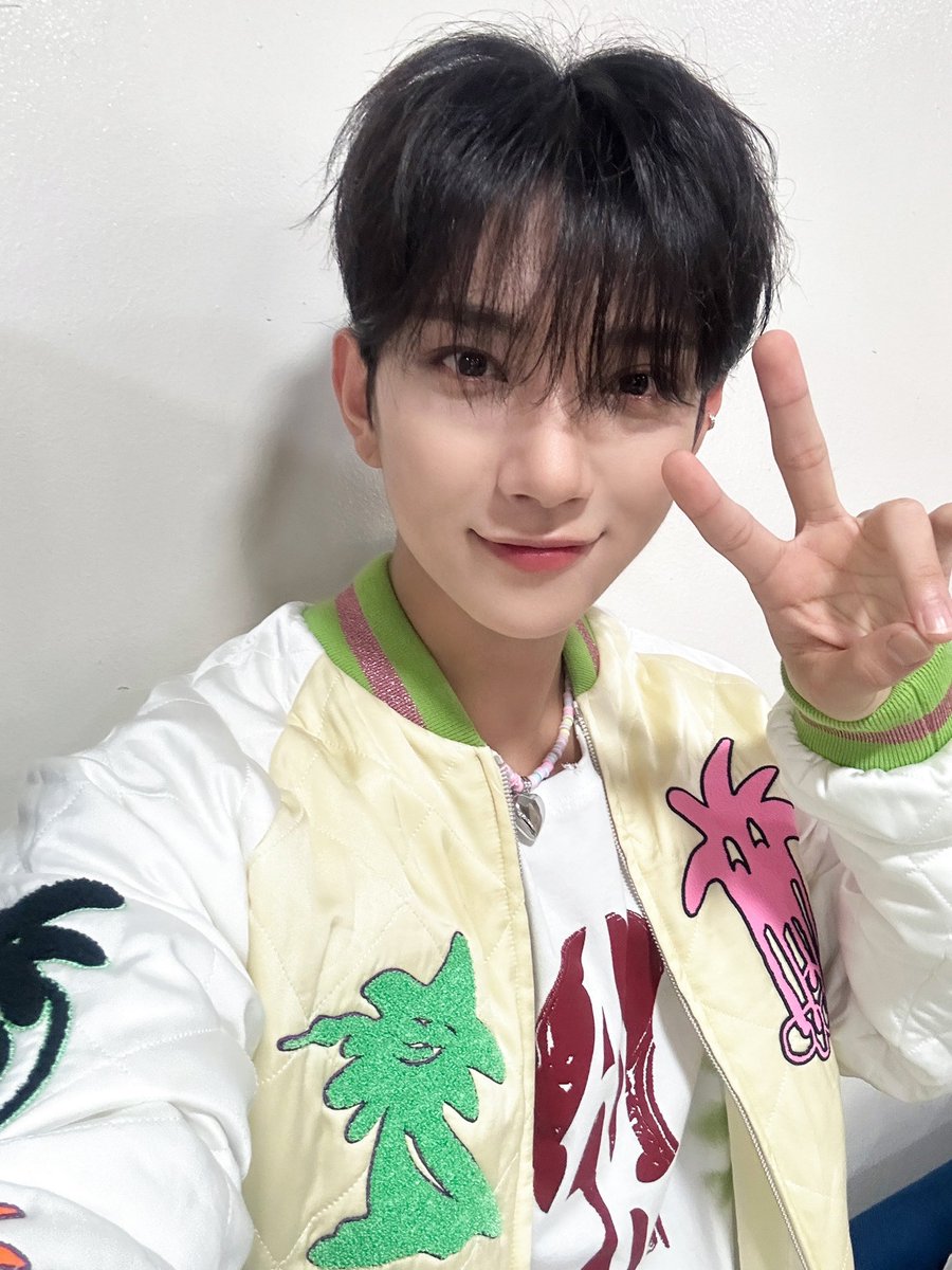 ๐ฎ๐ฒ๐ ๐ช๐ . tweet media