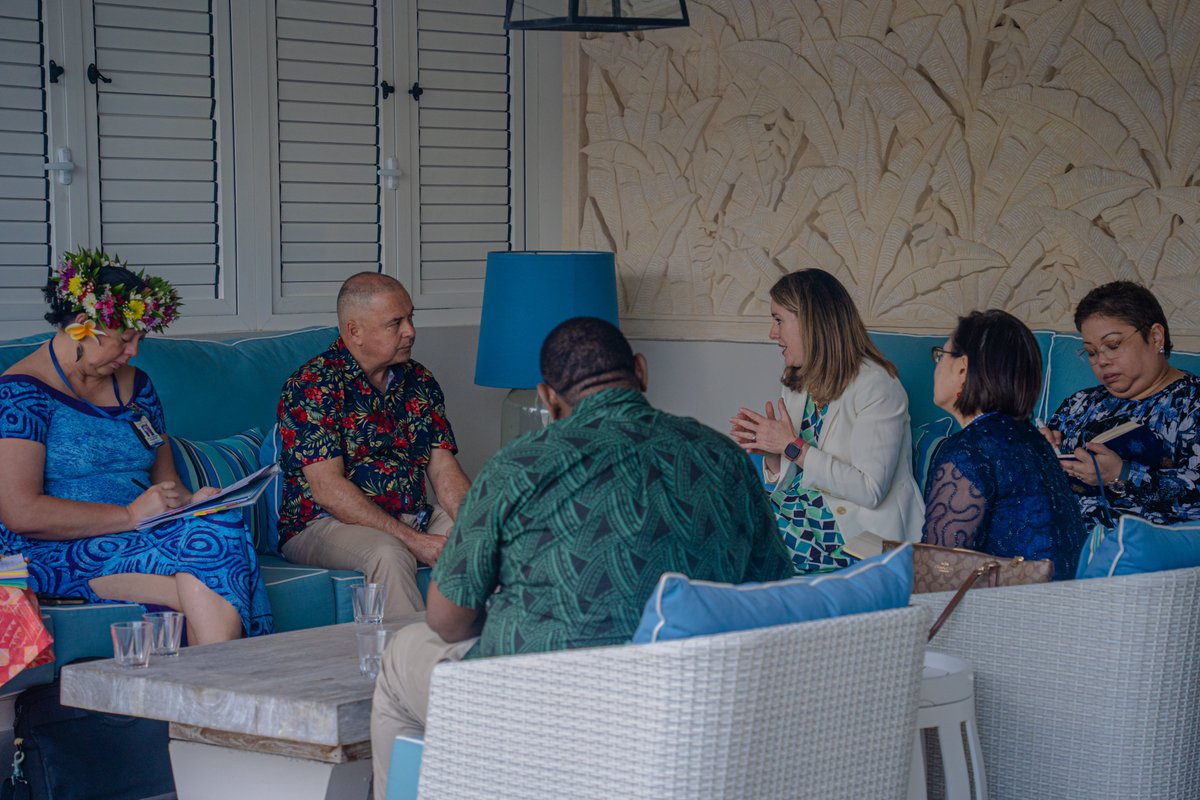 IOMchief's tweet photo. Excited to be here in the Cook Islands for the Pacific Island Forum Leaders Meeting.
Thank you Prime Minister @HonMarkBrownCI for the warm welcome to your wonderful nation ahead of #PIFLM52.
#Pacific2050
#DGPopeMeets https://t.co/PtHjcQQGY5