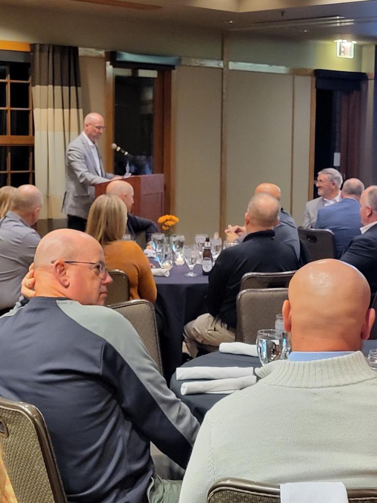 ilfbinaa1951's tweet photo. Thank you to all who participated in our IL FBINAA State Chapter Conference. From delegates to sponsors to speakers, we had a great turnout and a great time. 

@FBINAAQuantico https://t.co/jaCgKnVWYR