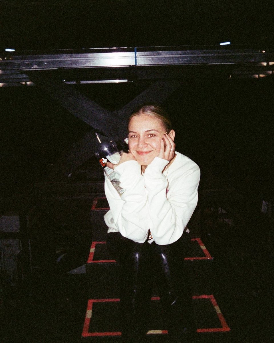 Kelsea Ballerini tweet media