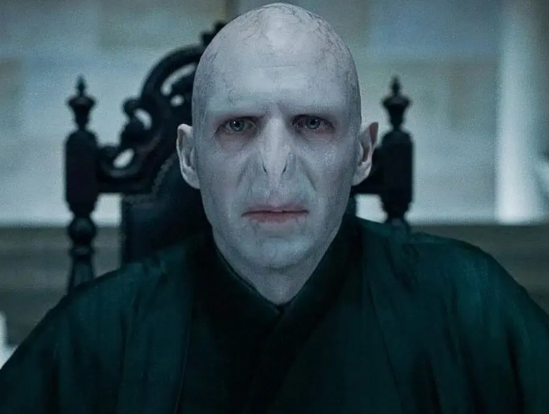 ÚLTIMA HORA 🚨 

Cillian Murphy está siendo considerado para interpretar a Lord Voldemort en la nueva serie de Harry Potter para Max