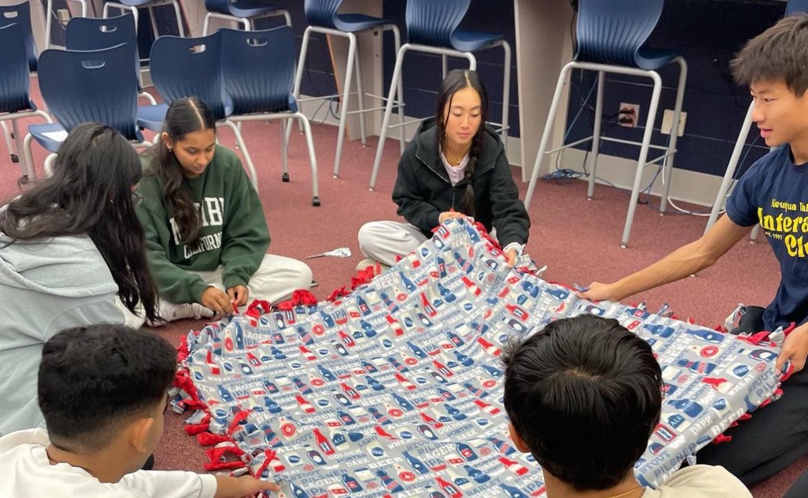 Neuqua Valley High School tweet media