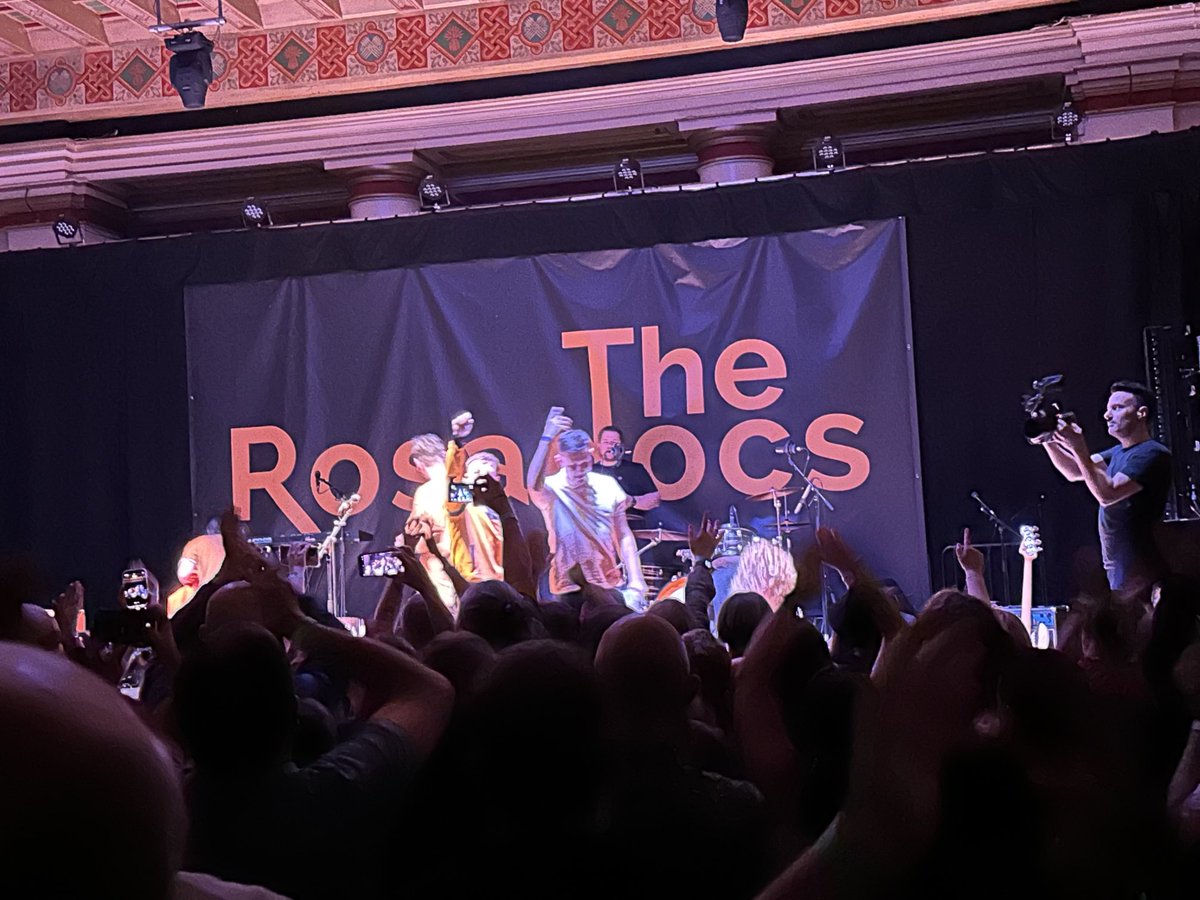 janeydark's tweet photo. ⁦⁦@TherosadocsUK⁩ Brilliant night at Sheffield City Hall. The best one yet 👏 https://t.co/kzeFLevYzv