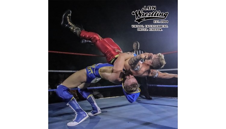 LDN Wrestling at @Medina_Theatre 🤼‍♀️ Back by popular demand, the bone-crunching stars of @LDNwrestling are back with a huge spectacular show at @Medina_Theatre on 25 November. ℹ️Find out more: bit.ly/IWLDNWrestling #IsleofWight #IOW #HantsDaysOut