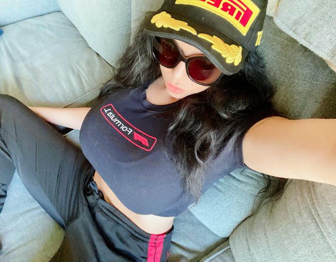 Call me ranch the way I be dressing https://t.co/NnHvtOMx7Z