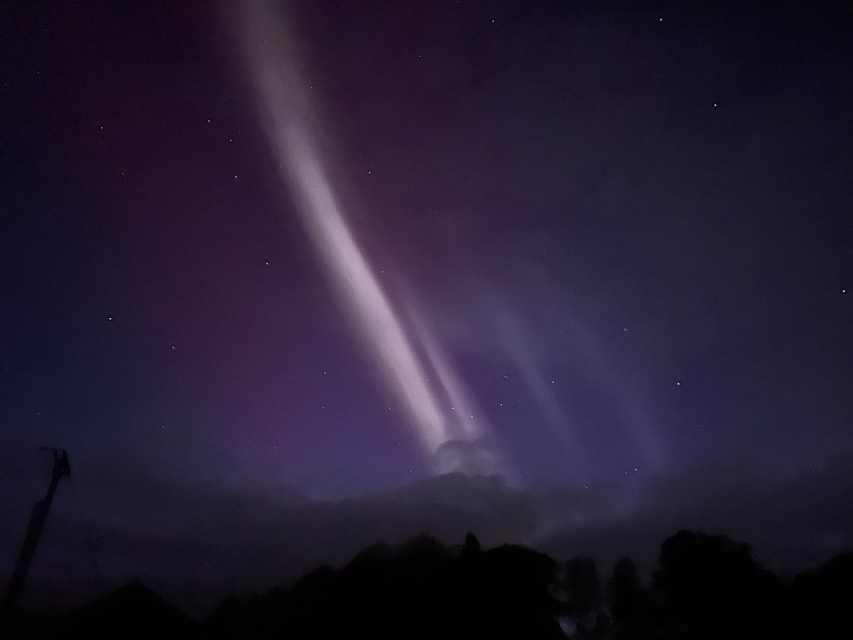 From tonights early Aurora over Northumberland, this I think is a Steve, something I have never seen before, but looks more like Dust, what do you think <a href="/PhilipPullman/">Philip Pullman</a>
