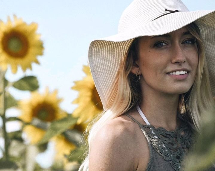 Anabelle (@analuis104173) on Twitter photo 