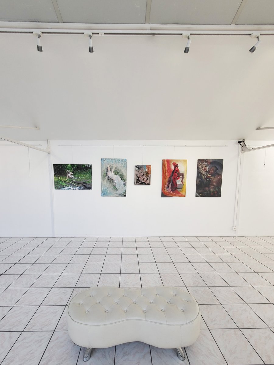 Merci à tous ceux qui sont venus me soutenir lors de mon vernissage à la Concorde Art Gallery (179, Bd Lefebvre 75015 Paris) ❤

L'exposition est disponible du 03 au 30 Novembre 🙌