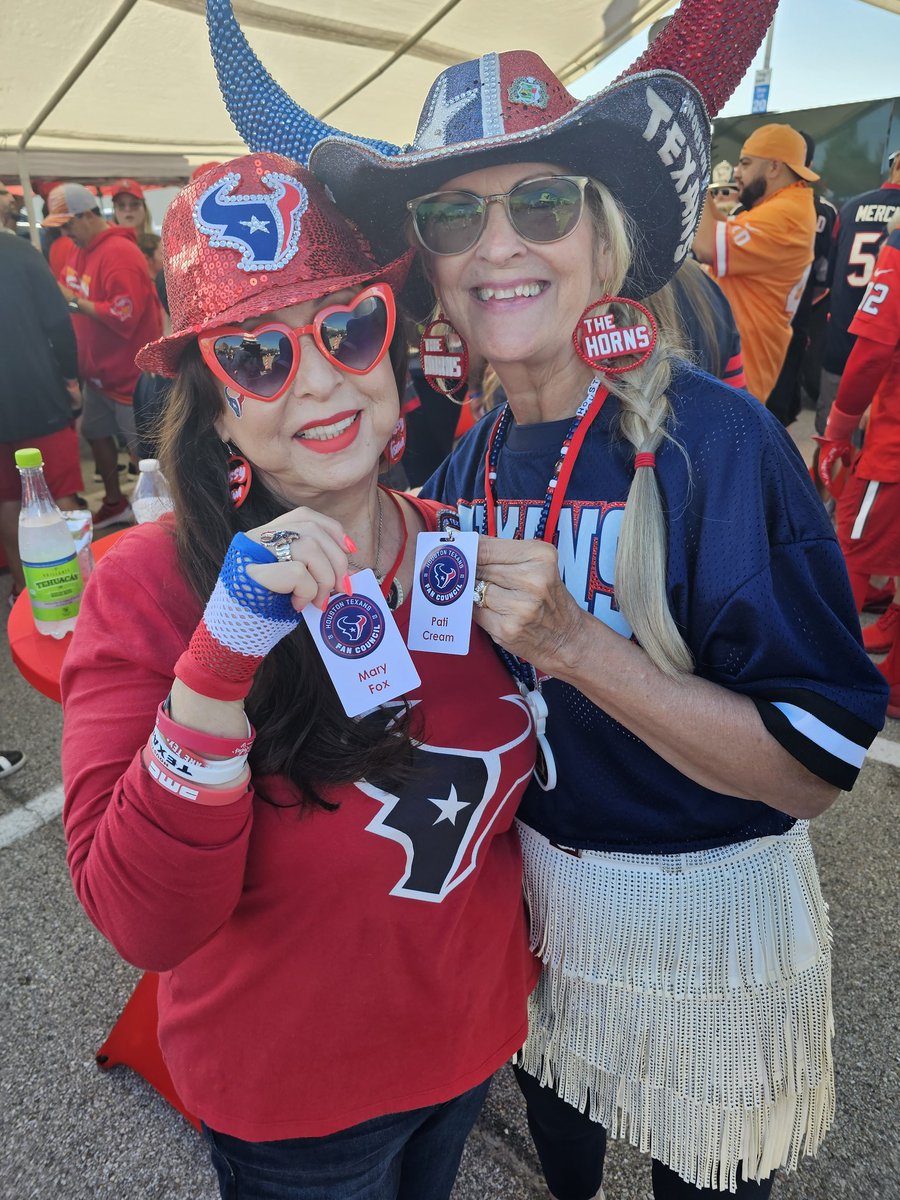 sissytexan's tweet photo. #texansgameday https://t.co/nKb2NGZsVE