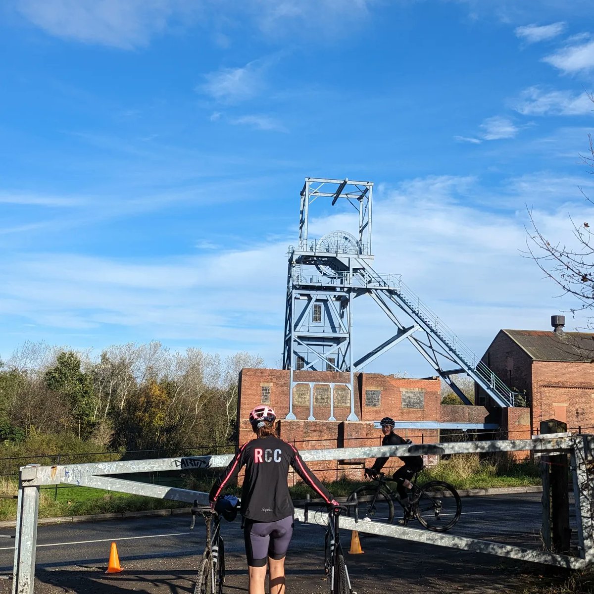 Barnsley Road Club tweet media