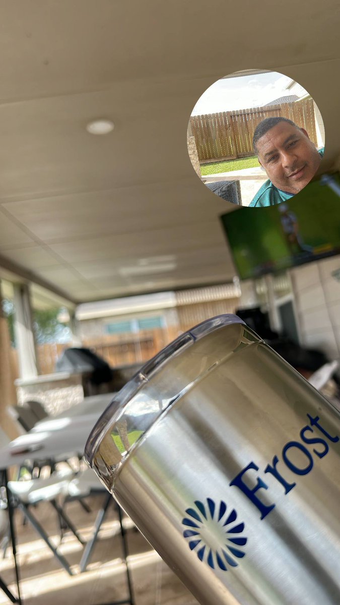 Sunday Football, fry fish, family and the best bank ever <a href="/FrostBank/">Frost Bank</a> #misterydrink