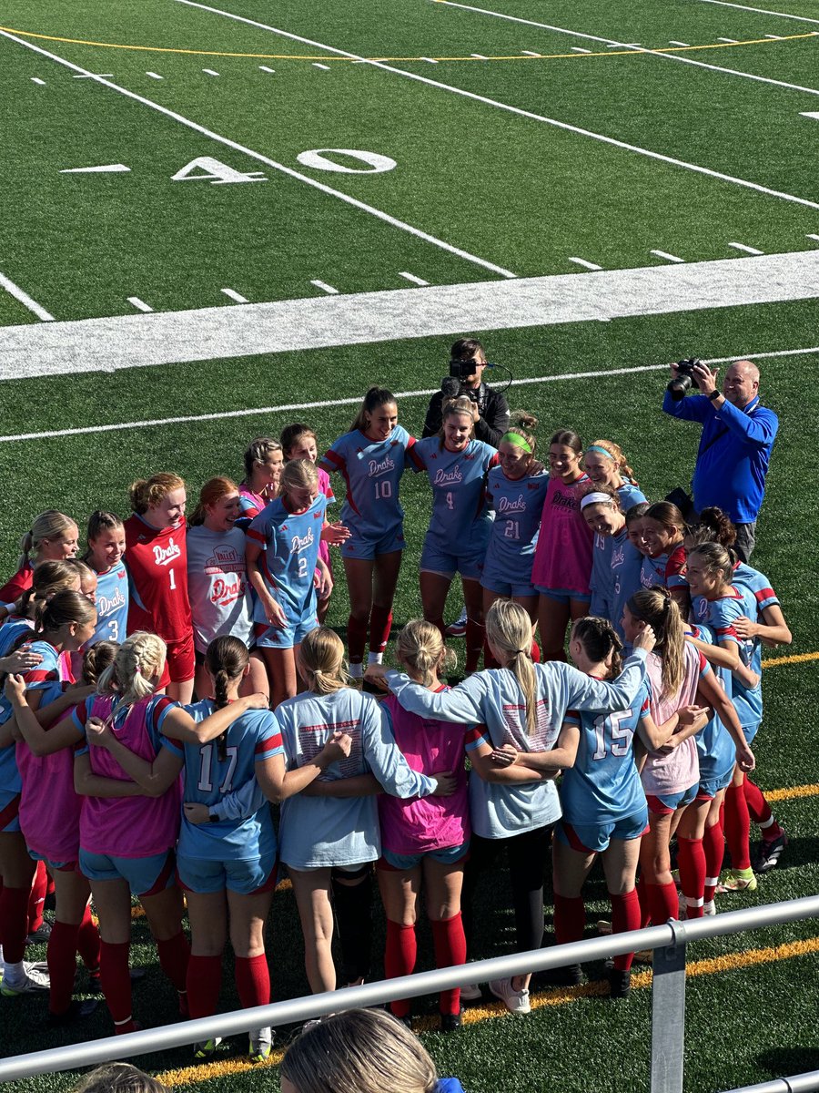 vmacro's tweet image. Let’s go ⁦@DUBulldogs⁩ ⁦@DrakeUniversity⁩ ⁦@LindseyHornerDU⁩