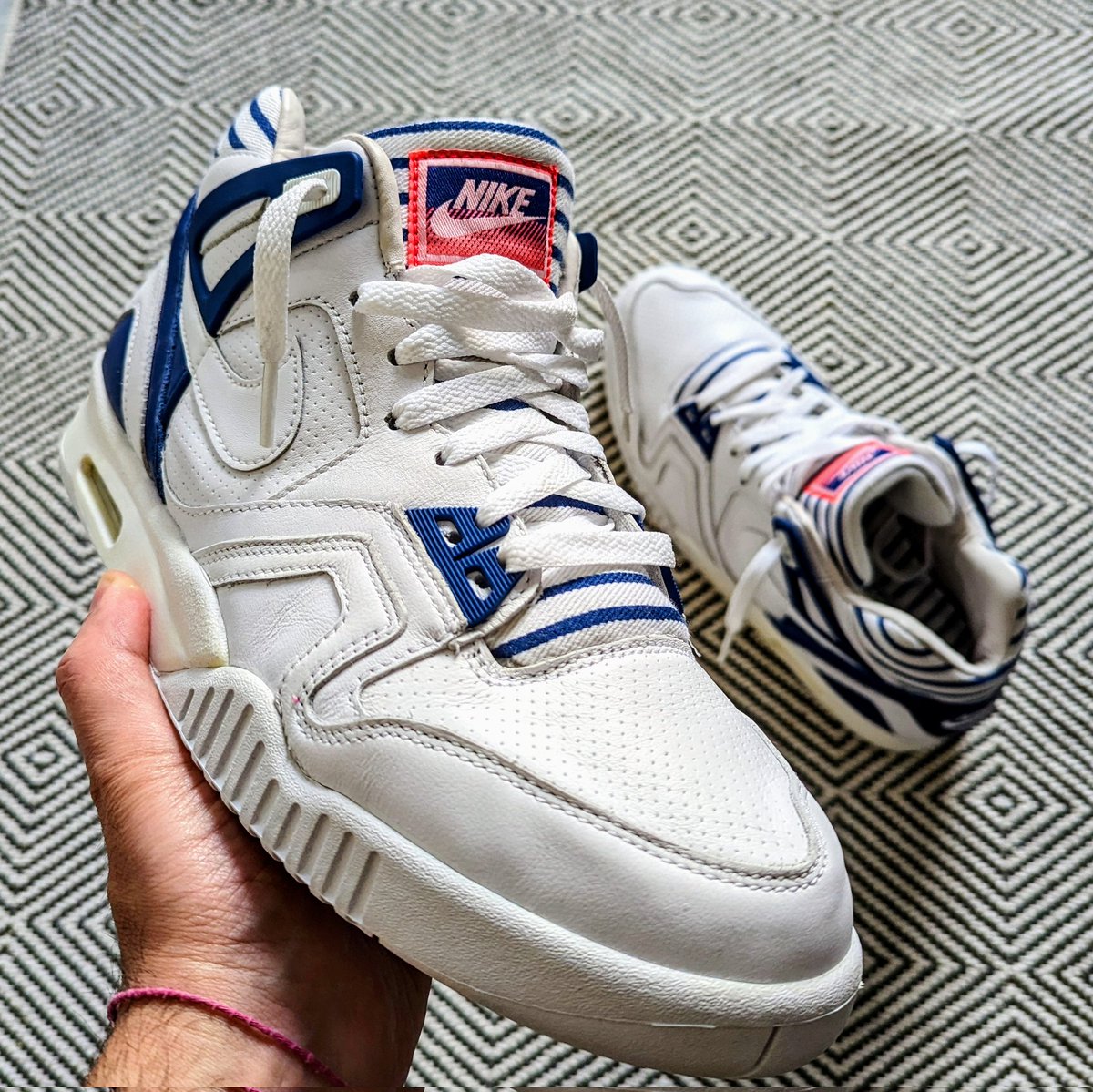 DJLBIZ's tweet photo. Best Tennis Shoes ever made.
(The best CW being Hot Lava of course).
Looking forward Reimagined version due next year. (Hope they smooth out/slim down the toebox like the #AJ3 reimagined 🤞)
#niketennis #weareagassi
#airtechchallenge2
#woft #kotd
#SNKRSLIVEHEATINGUP
#Tennis https://t.co/srFqmXTmGx